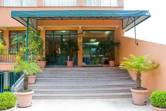 Vicz Hotel Curitiba Exterior foto